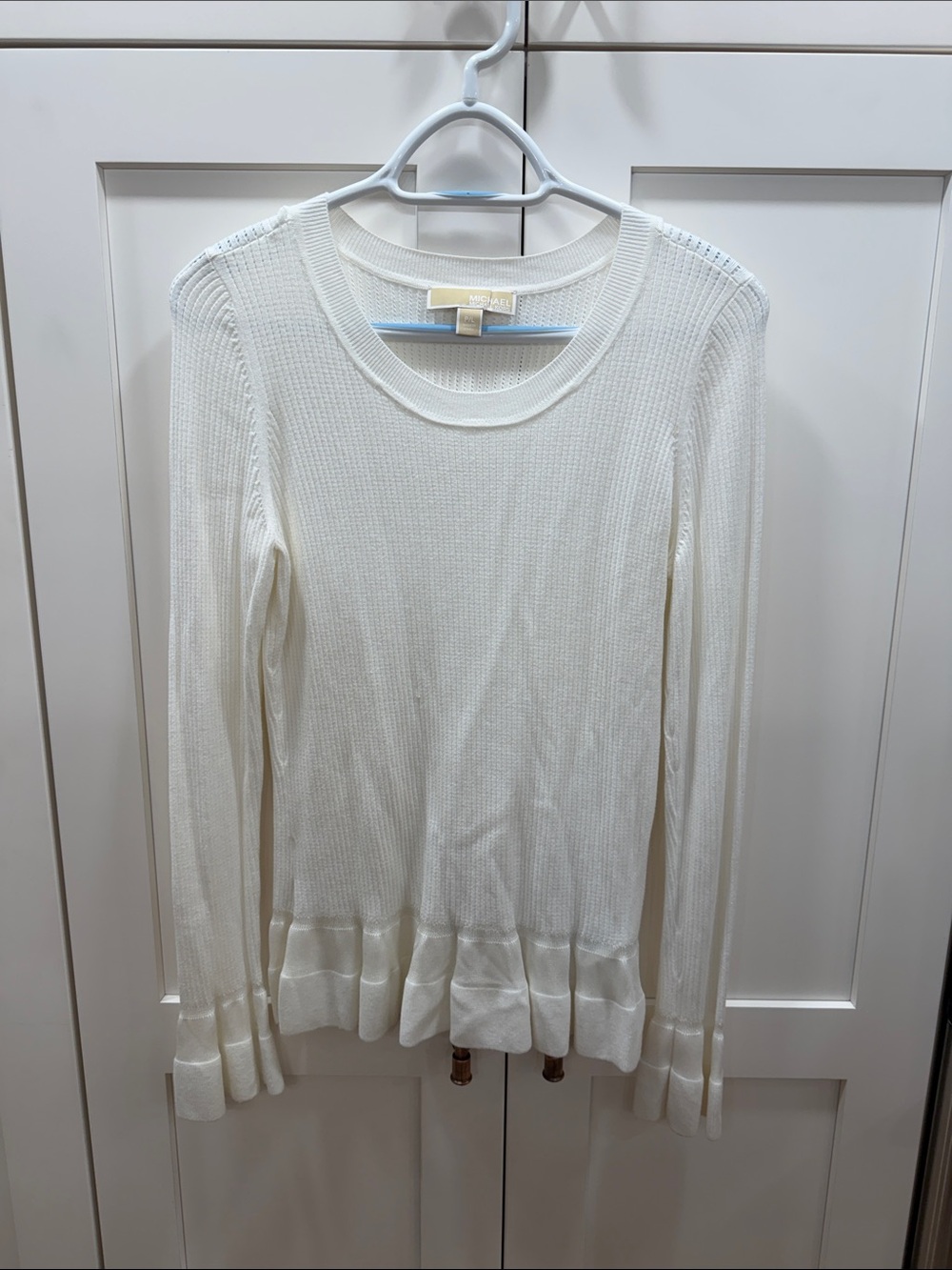 MICHAEL Michael Kors Cream Ruffle-Hem Long Sleeve Knit Top